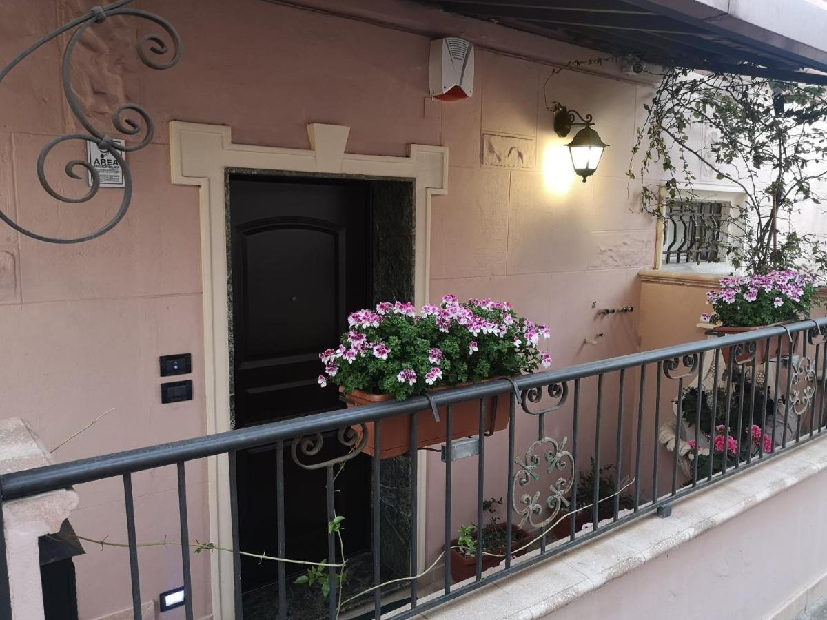 Apartmán Marilyn Reggio di Calabria Exteriér fotografie
